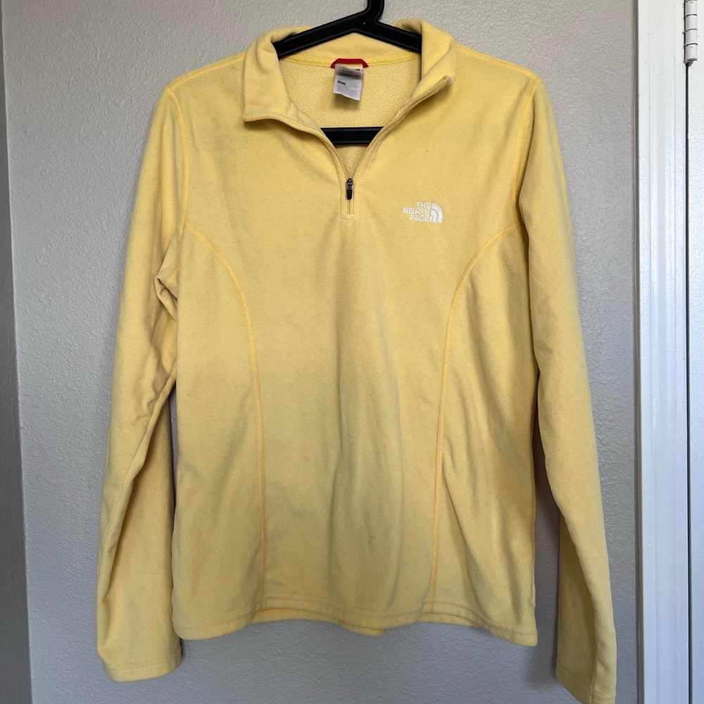 NORTHFACE YELLOW FLEECE SWEATER